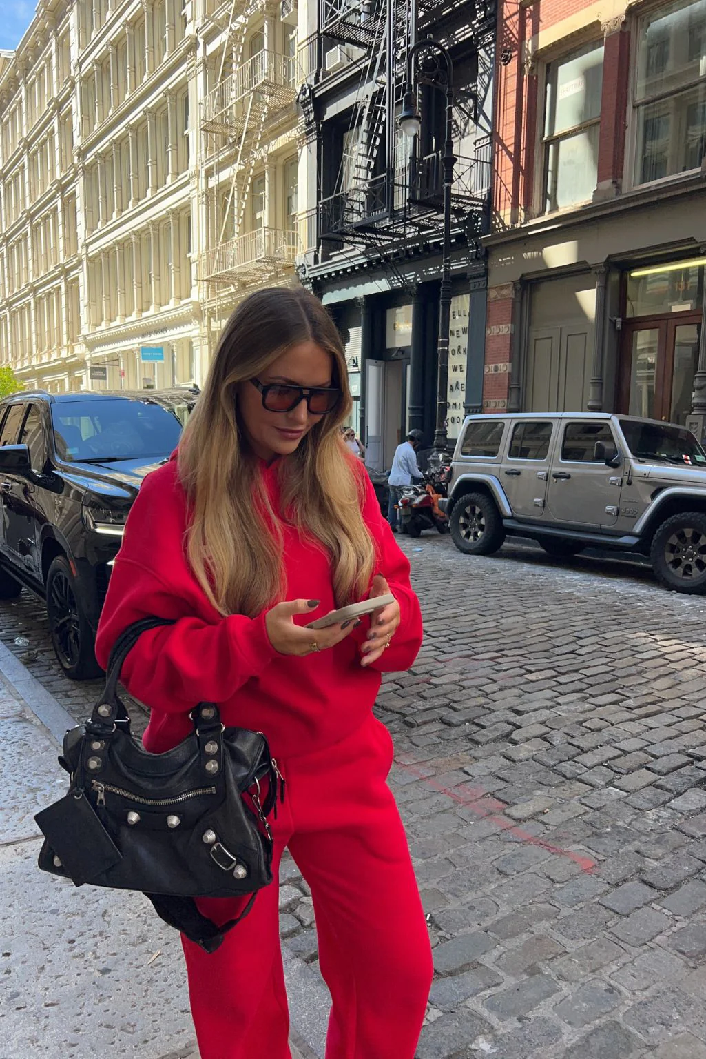 NEW YORK EDIT OVERSIZED HOODIE - Image 8