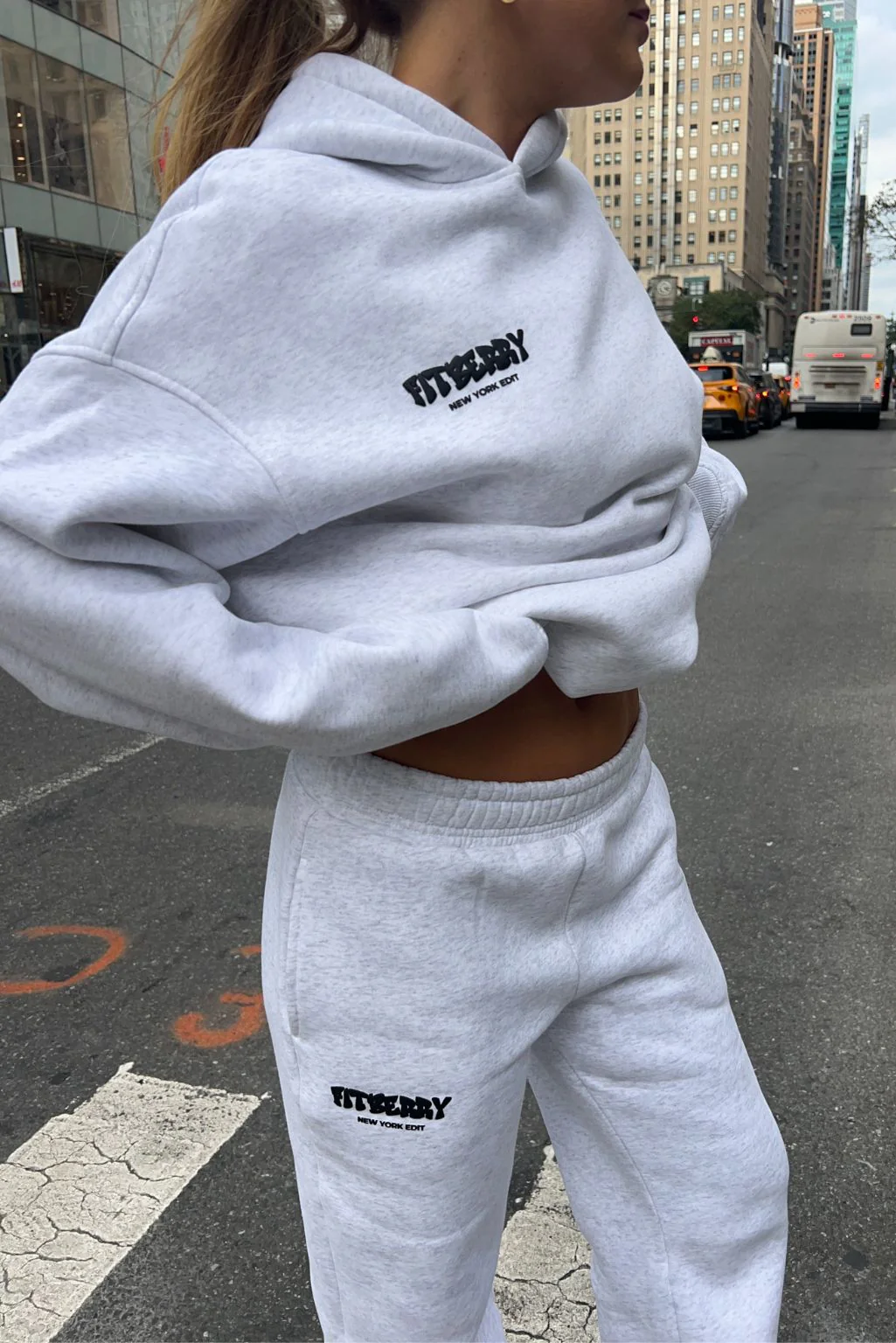 NEW YORK EDIT OVERSIZED HOODIE - Image 4