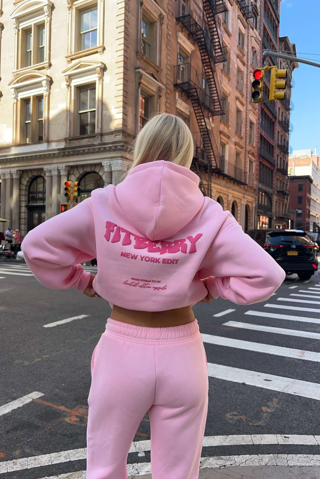 NEW YORK EDIT OVERSIZED HOODIE - Image 4