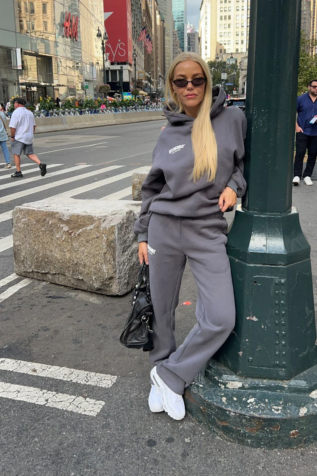 NEW YORK EDIT STRAIGHT LEG JOGGERS - Image 8