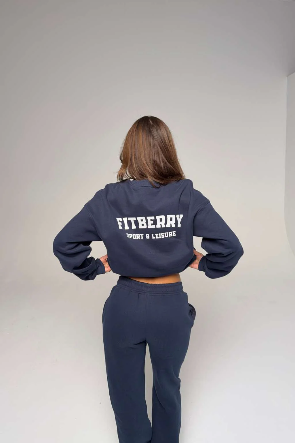 SPORT & LEISURE OVERSIZED CREWNECK - Image 3