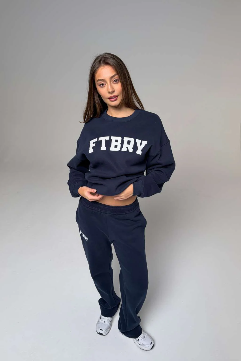 SPORT & LEISURE OVERSIZED CREWNECK - Image 7