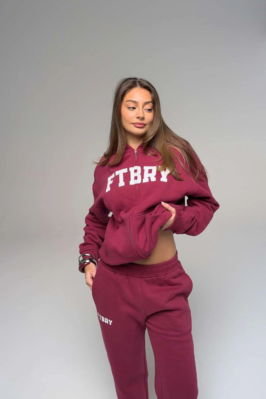 Sport & Leisure tops