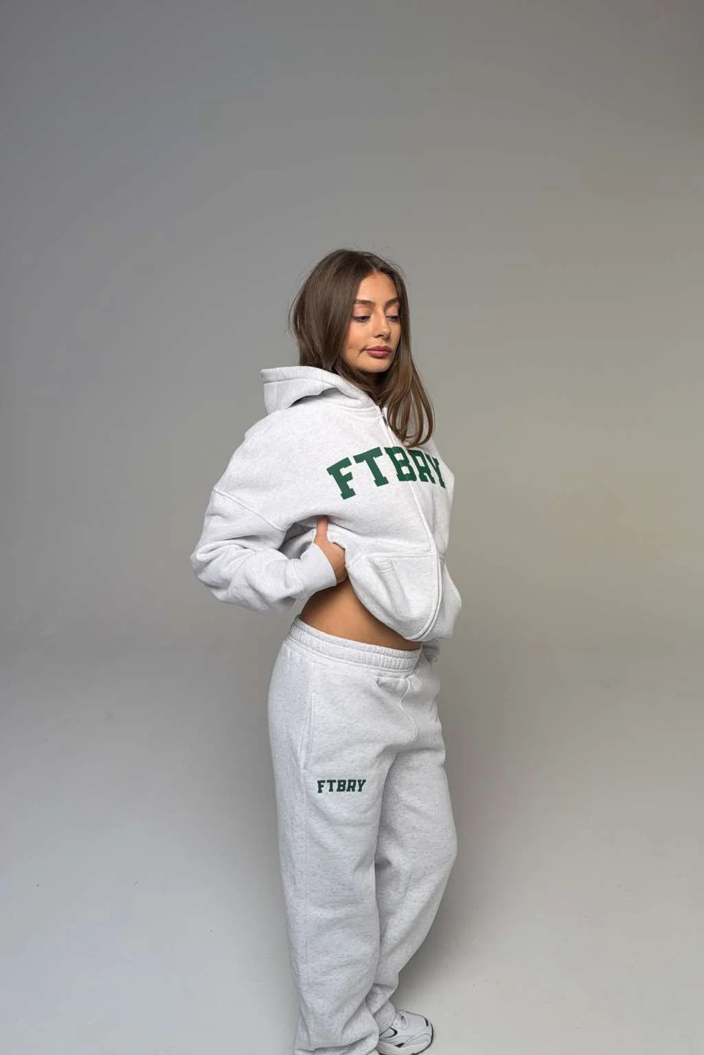 SPORT & LEISURE OVERSIZED ZIP HOODIE - Image 15