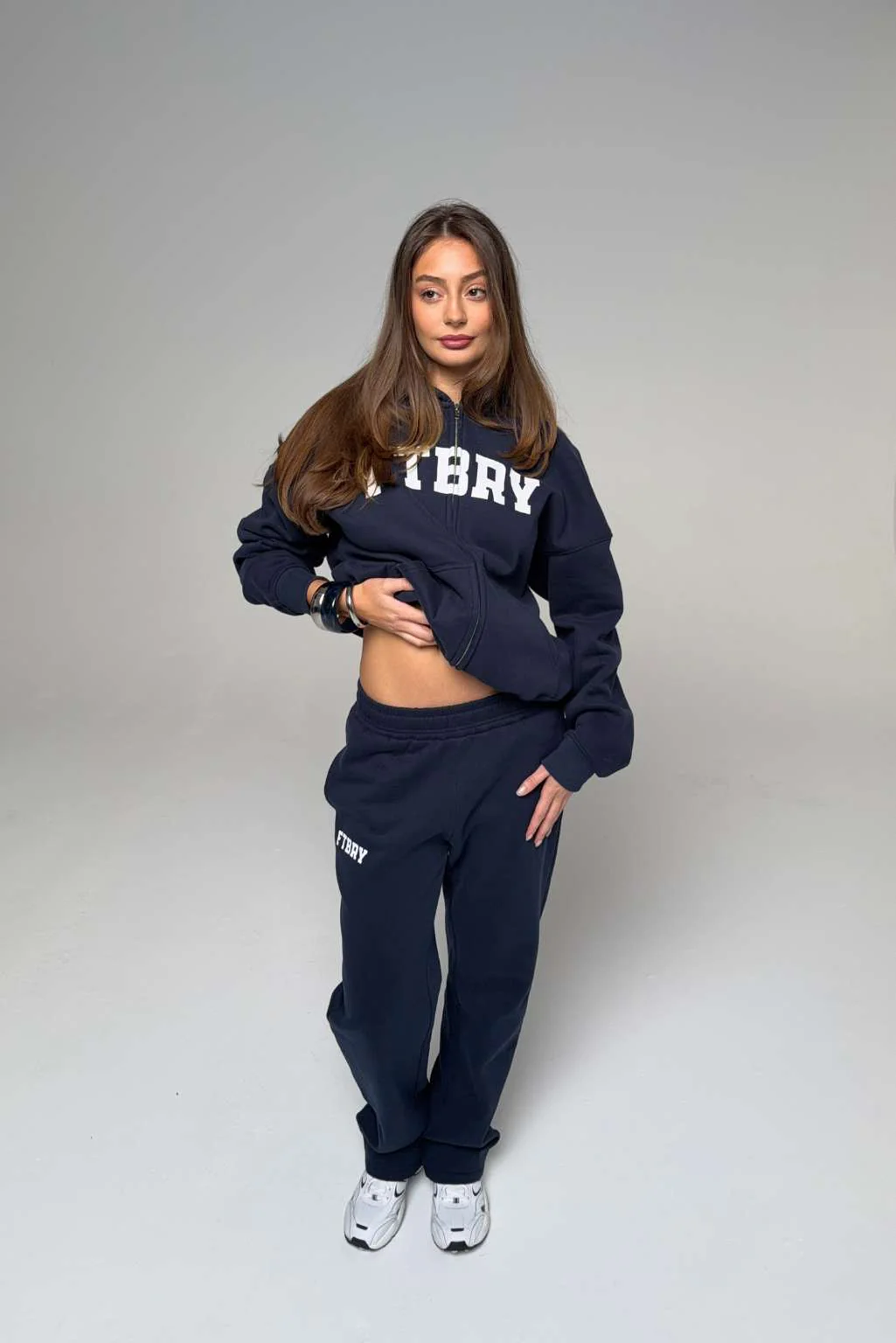 SPORT & LEISURE OVERSIZED ZIP HOODIE - Image 9