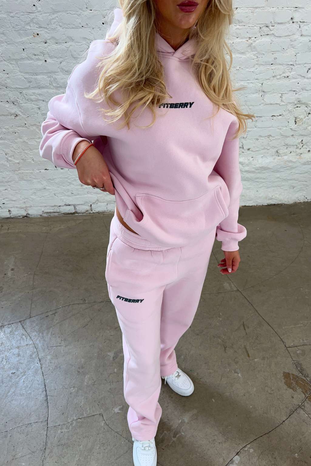 SPORTS CLUB STRAIGHT LEG JOGGERS - Image 3