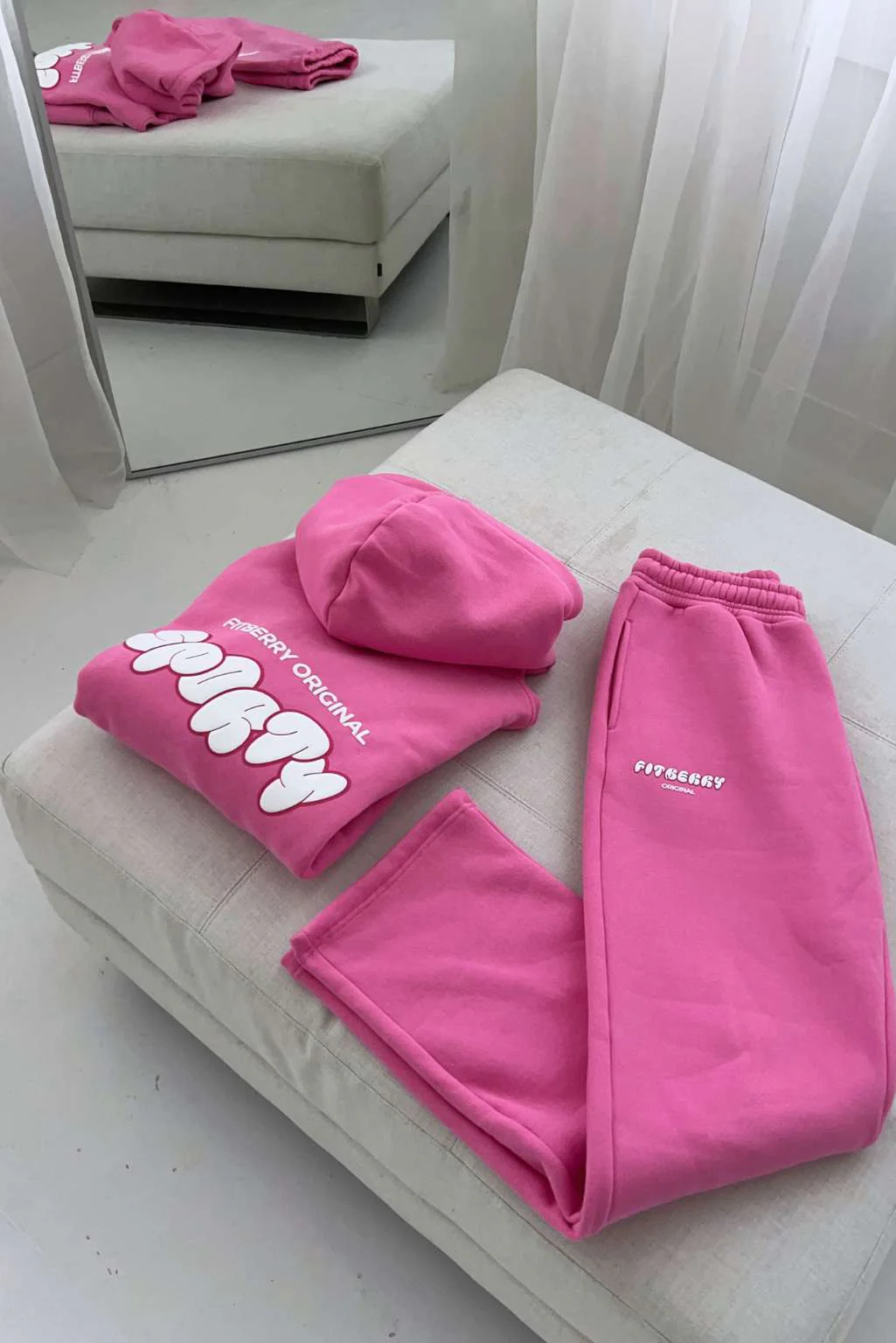 SPORTY STRAIGHT LEG JOGGERS - Image 4