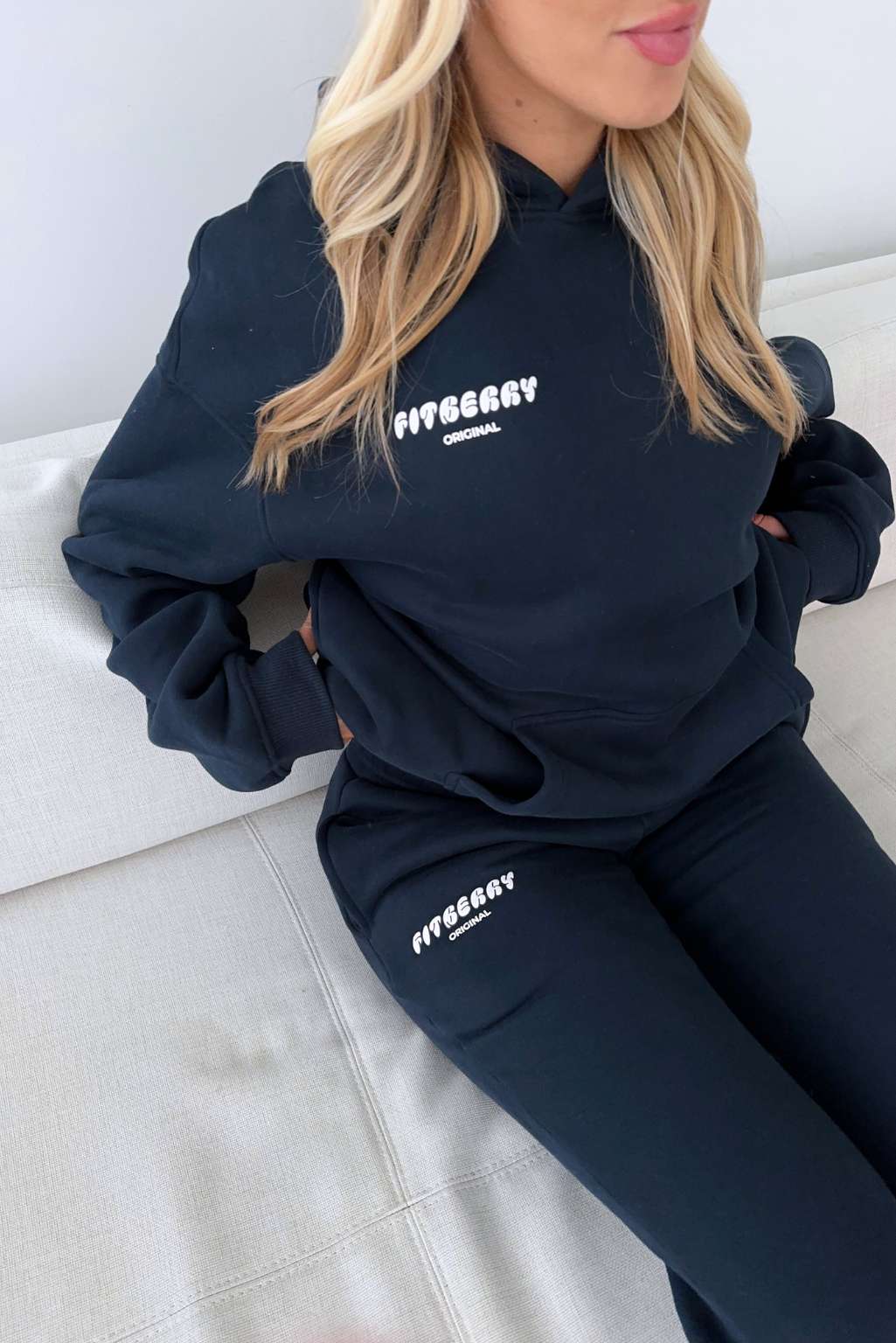 SPORTY OVERSIZED HOODIE - Image 6