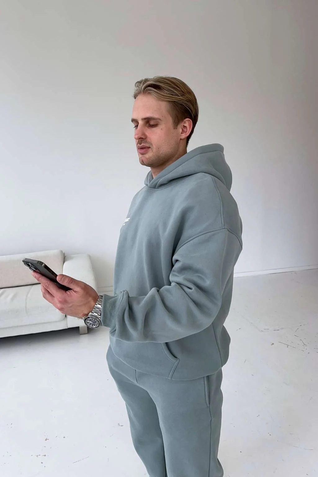 SPORTY OVERSIZED HOODIE - Image 11