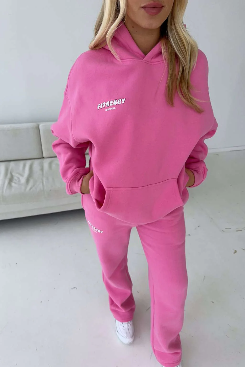 SPORTY OVERSIZED HOODIE - Image 10