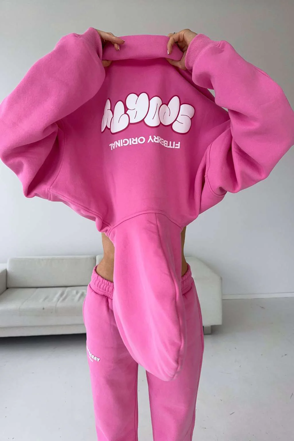 SPORTY OVERSIZED HOODIE - Image 3