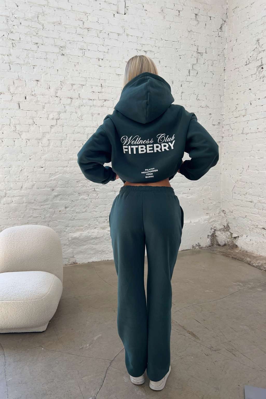 WELLNESS CLUB OVERSIZED HOODIE - Image 5