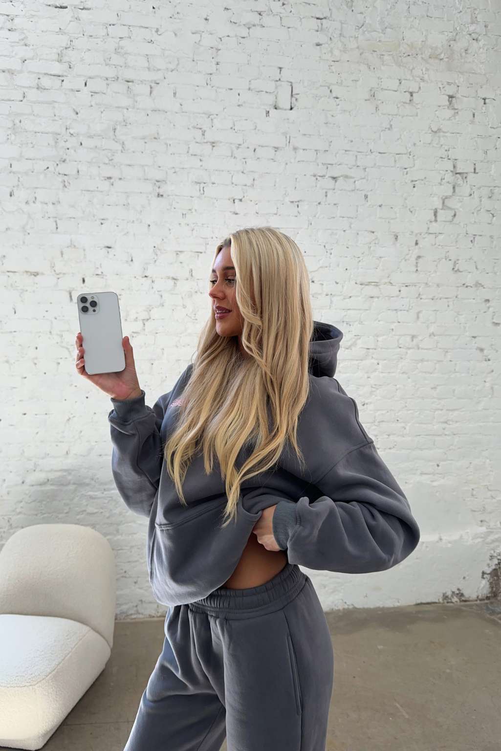 WELLNESS CLUB OVERSIZED HOODIE - Image 6